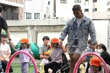 2歳児にじ組の「親子であそぼう」4